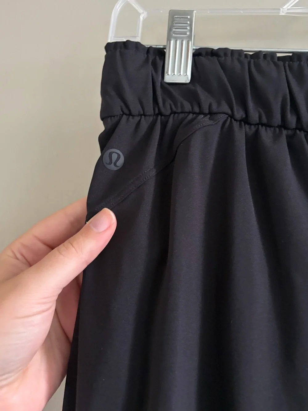 Lululemon Keep Moving Jogger Black‎ Women's Size 8